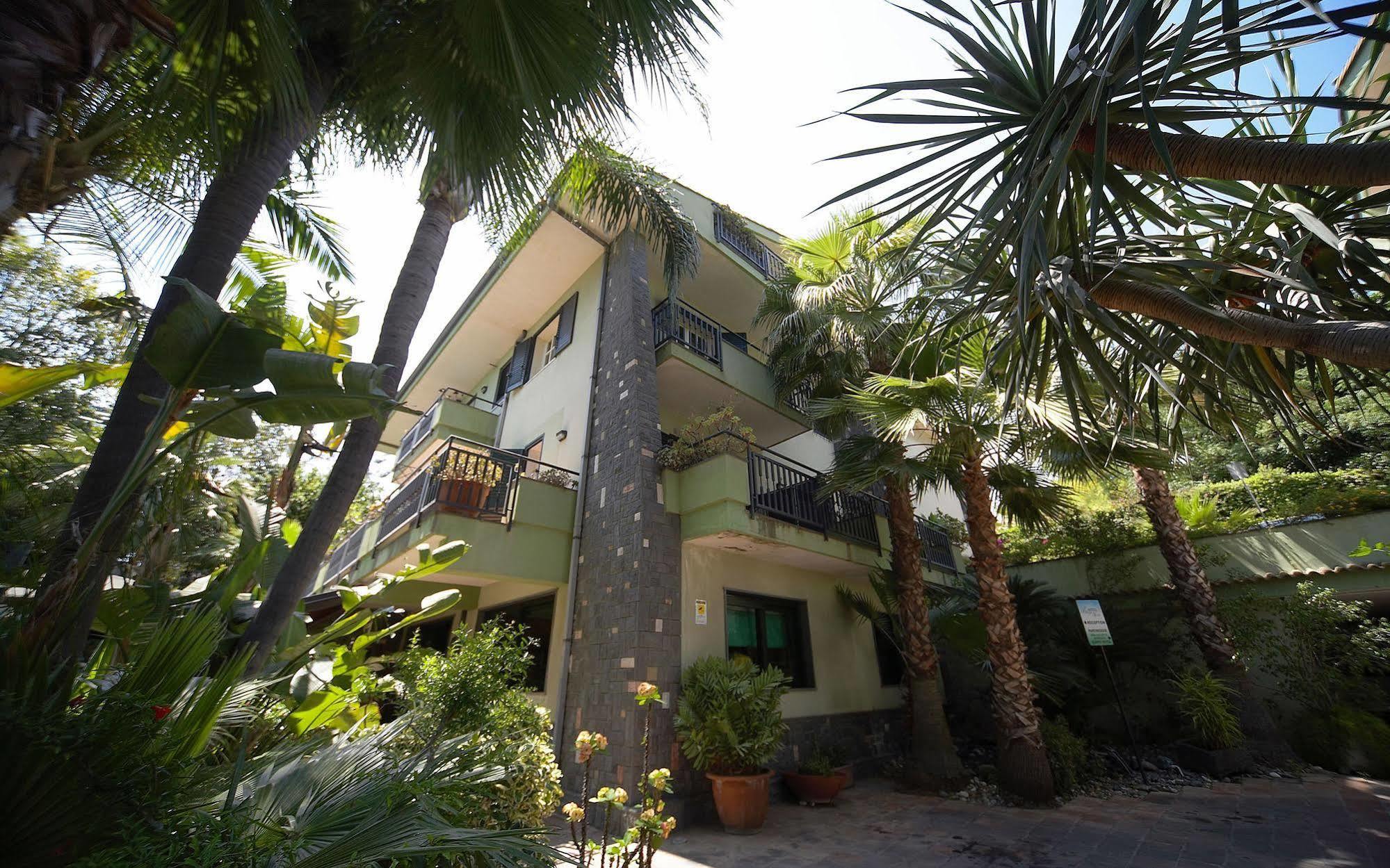 Hotel Borgo Verde CTA Exteriér fotografie